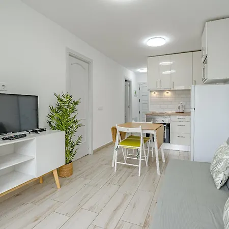 아파트 En El Dorado Playa De Americas